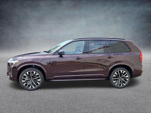 2026 Volvo XC90 B6 Ultra Dark Theme 7-Seater