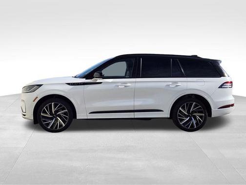 2025 Lincoln Aviator Black Label AWD