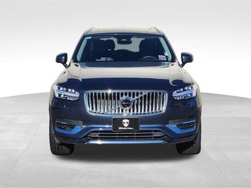 2023 Volvo XC90 Recharge Plug-In Hybrid T8 Plus Bright Theme 7 Passenger