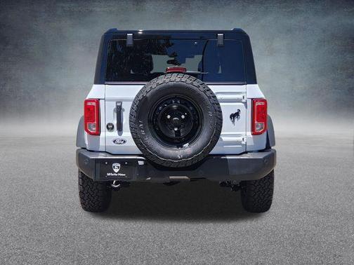 Oxford White 2026 Ford Bronco Big Bend