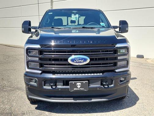 2025 Ford F-250 Platinum