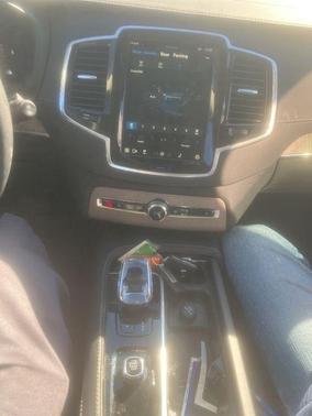 2023 Volvo XC90 B6 Ultimate 6-Seater