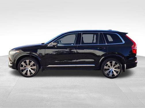 2023 Volvo XC90 B6 Ultimate 6-Seater