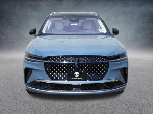 2025 Lincoln Nautilus Black Label