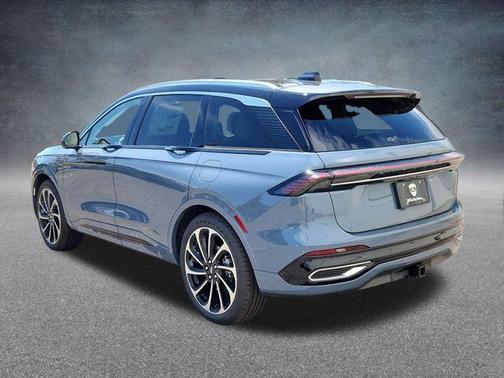 2025 Lincoln Nautilus Black Label