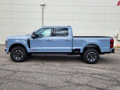2024 Ford F-350 Lariat Super Duty