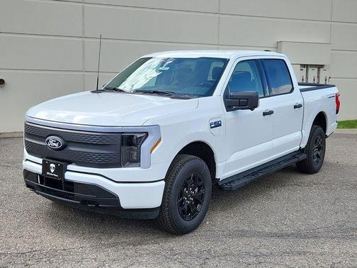 2025 Ford F-150 Lightning XLT