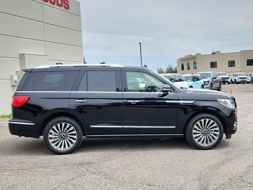 2019 Lincoln Navigator Reserve