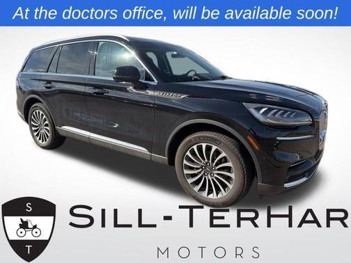 2022 Lincoln Aviator Standard AWD