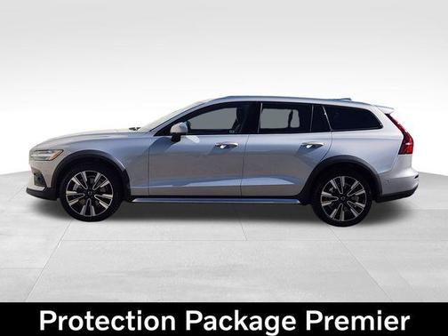 Silver 2025 Volvo V60 Cross Country B5 Ultra