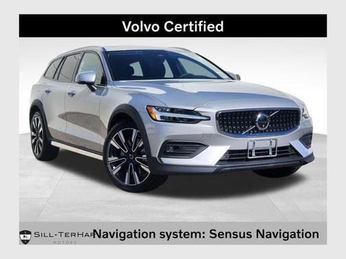 Silver 2025 Volvo V60 Cross Country B5 Ultra