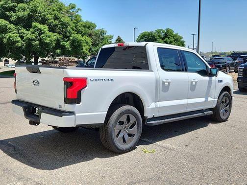 2025 Ford F-150 Lightning Flash