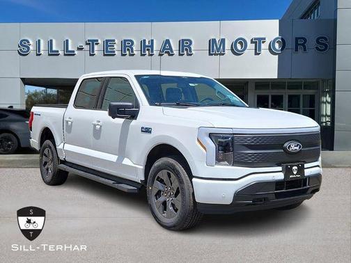 2025 Ford F-150 Lightning Flash