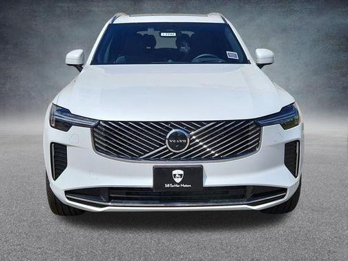 2025 Volvo XC90 B6 Ultra