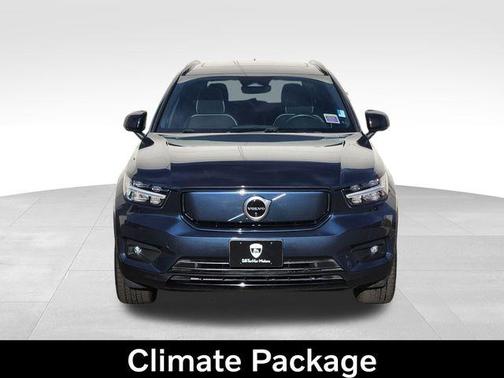 2022 Volvo XC40 Recharge Pure Electric P8 Twin Plus