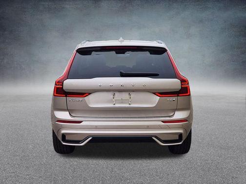 2026 Volvo XC60 Plug-In Hybrid T8 Ultra