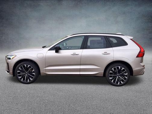2026 Volvo XC60 Plug-In Hybrid T8 Ultra