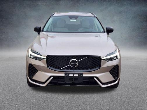 2026 Volvo XC60 Plug-In Hybrid T8 Ultra