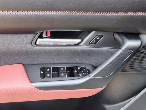 2025 Mazda CX-50 Hybrid Premium Plus Package