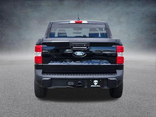 Shadow Black 2026 Ford Maverick XLT