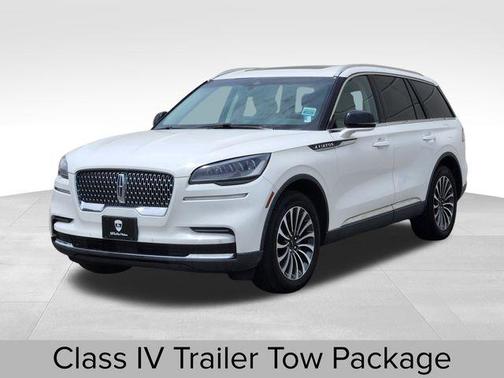 White Metallic 2023 Lincoln Aviator Standard AWD