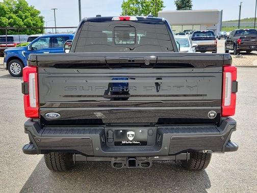 2025 Ford F-350 Platinum