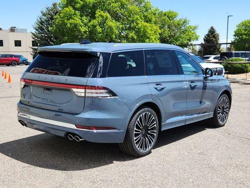 2025 Lincoln Aviator Black Label AWD