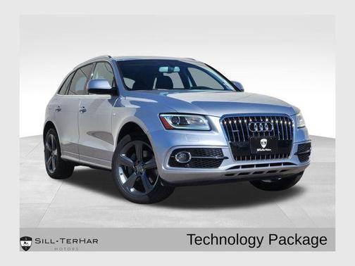 Florett Silver Metallic 2016 Audi Q5 3.0T Premium Plus