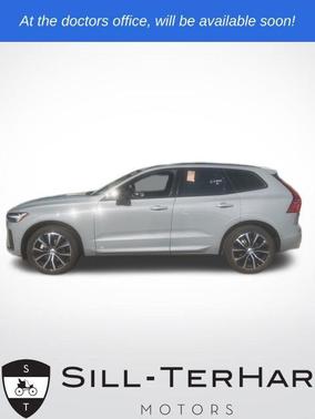 2025 Volvo XC60 B5 Plus