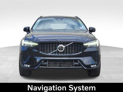 Onyx Black Metallic 2024 Volvo XC60 B5 Ultimate Dark Theme