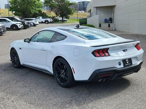 2025 Ford Mustang