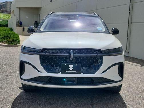 2025 Lincoln Nautilus Black Label