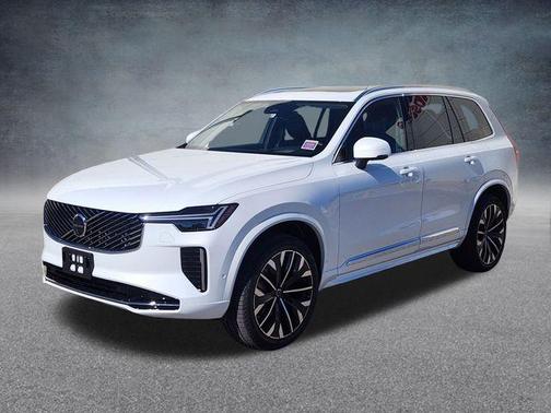 2026 Volvo XC90 B6 Ultra 7-Seater