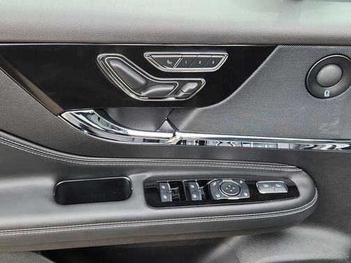 2025 Lincoln Corsair Reserve