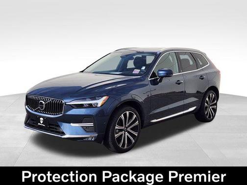 2023 Volvo XC60 B5 Ultimate Bright Theme