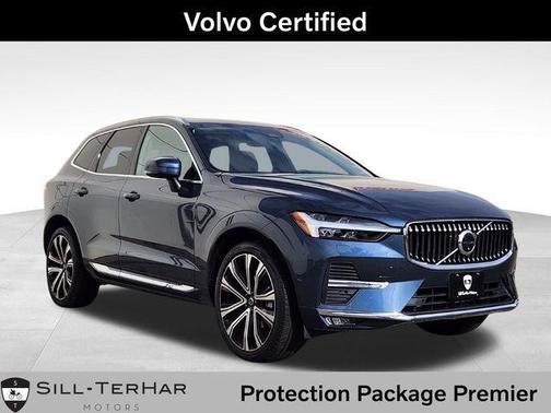 2023 Volvo XC60 B5 Ultimate Bright Theme