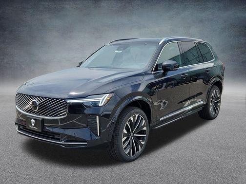 2026 Volvo XC90 B5 Plus
