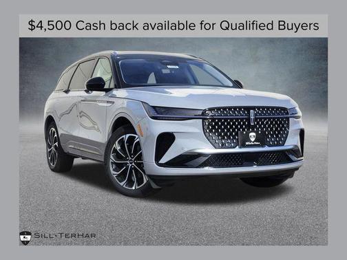 Metallic 2026 Lincoln Nautilus Reserve