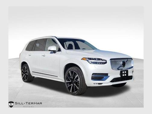 2025 Volvo XC90 B6 Plus 7-Seater