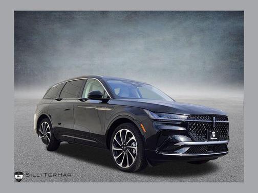 Infinite Black Metallic 2026 Lincoln Nautilus Black Label
