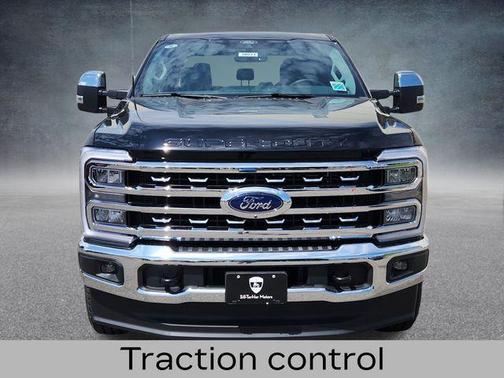 2025 Ford F-350 Lariat Super Duty