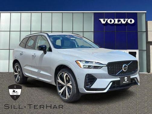 2025 Volvo XC60 Plug-In Hybrid T8 Ultra