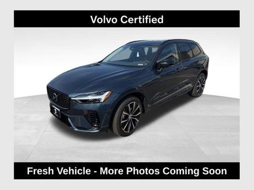 2025 Volvo XC60 B5 Plus