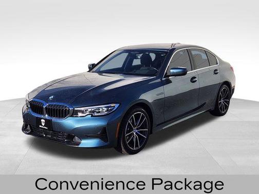 2019 BMW 330 i xDrive