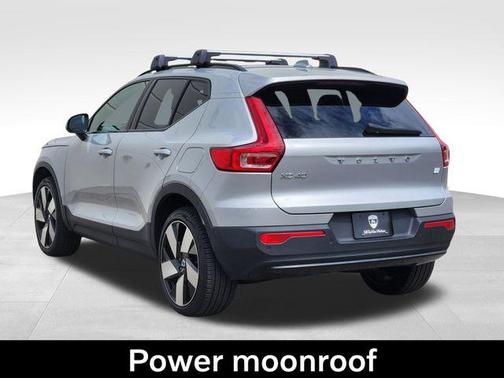 Silver 2023 Volvo XC40 Recharge Pure Electric Twin Ultimate