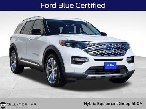 White Metallic 2023 Ford Explorer Platinum