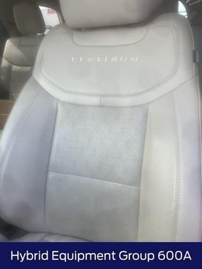 White Metallic 2023 Ford Explorer Platinum