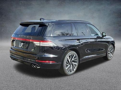 2025 Lincoln Aviator Black Label AWD
