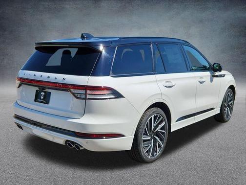 2025 Lincoln Aviator Black Label AWD