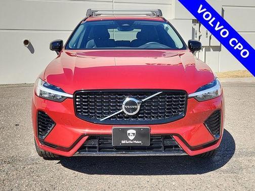 2025 Volvo XC60 Plug-In Hybrid T8 Plus